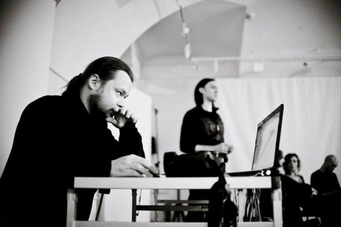 олег макаров