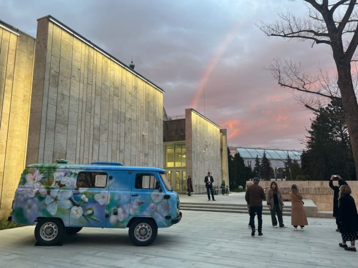 d20767de-6db6-4b54-a4ef-ac2e6232b0b6