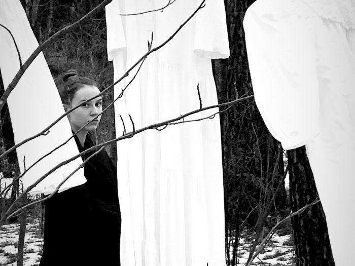 Инсталляция: Праздники. 400х150см металлический каркас, советские винтажные платья 50-70 г.г. /